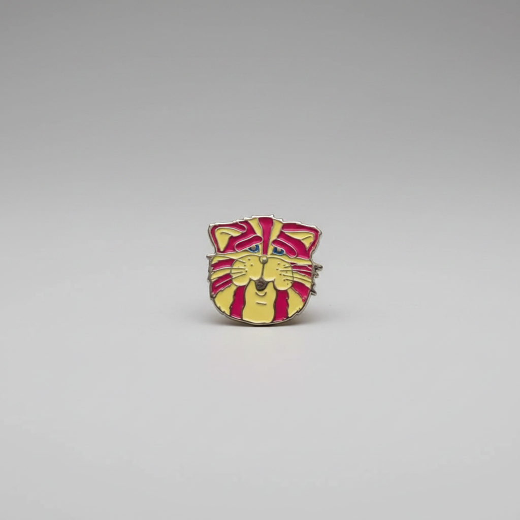 Bagpuss pin badge: 'Bagpuss Face'
