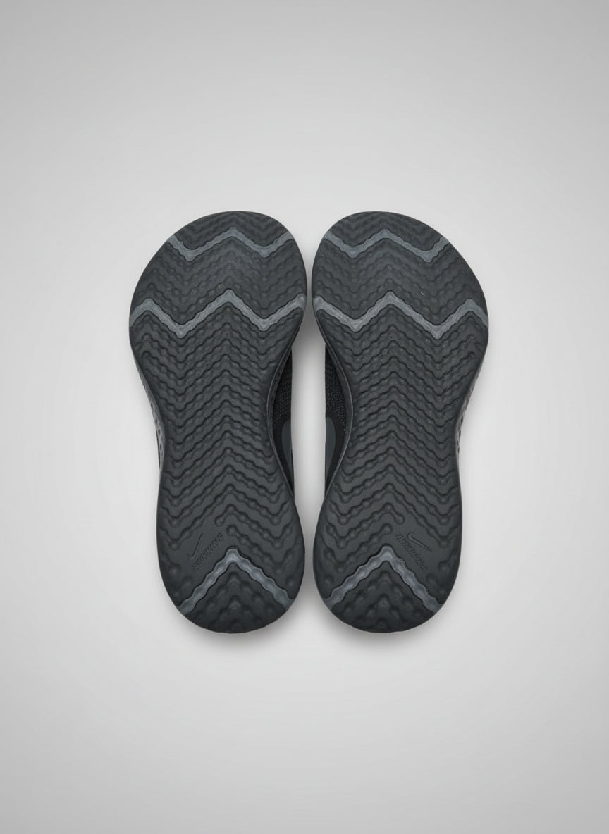 Nike Revolution Running Shoes (Size: UK 4; EUR 37.5)