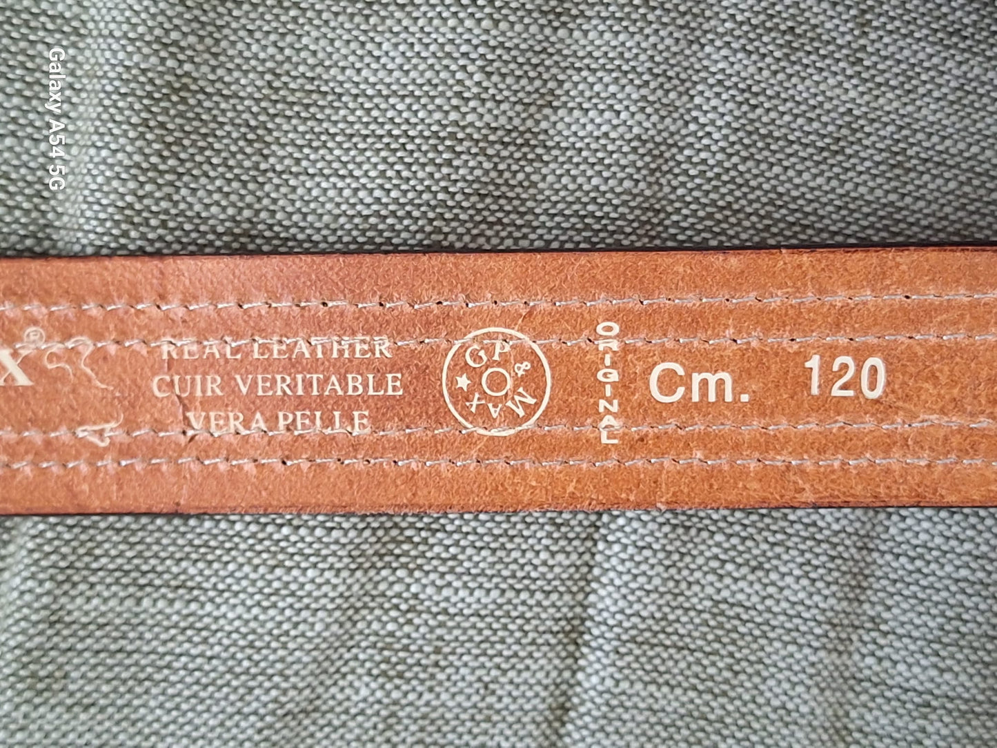 Men's GP & Max Leather Belt Tan and Brown 120cm in Length Very Good Used Condition