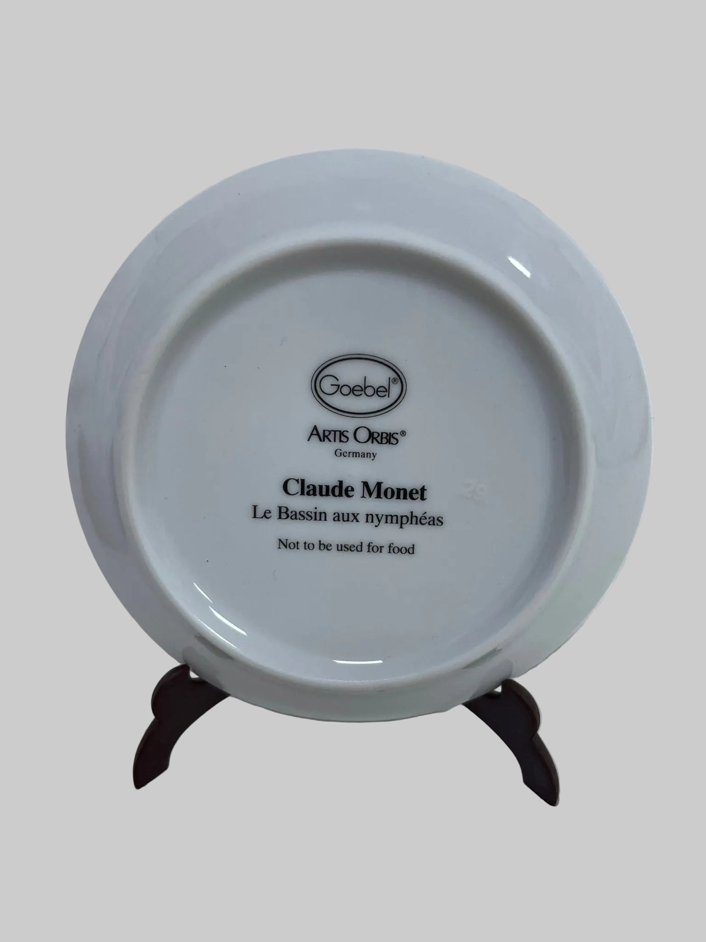 Goebel Artis Orbis Claude Monet Le Bassin Aux nymphéas trinket dish