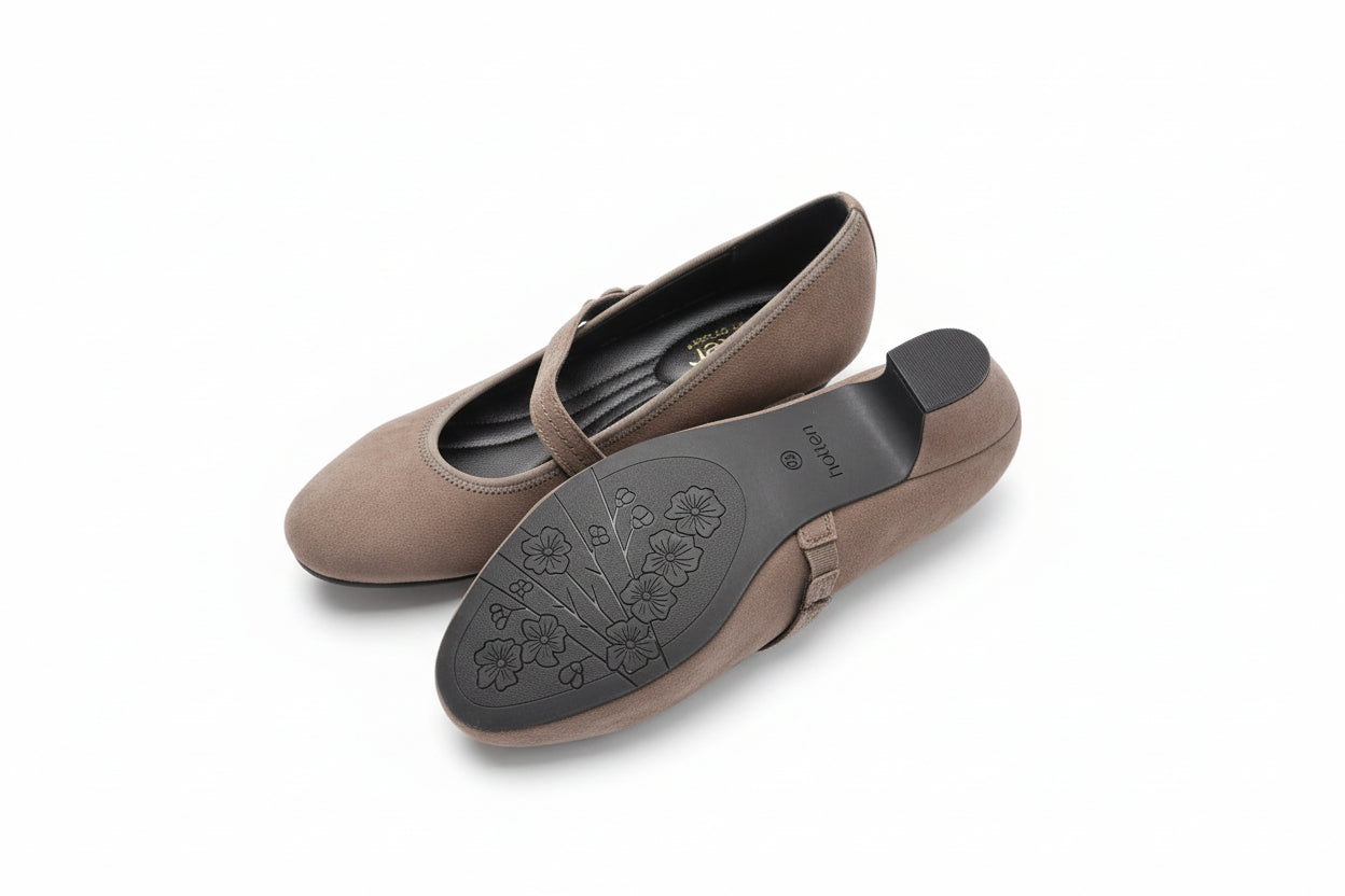 Hotter warm grey size 6.5 suede heeled shoe