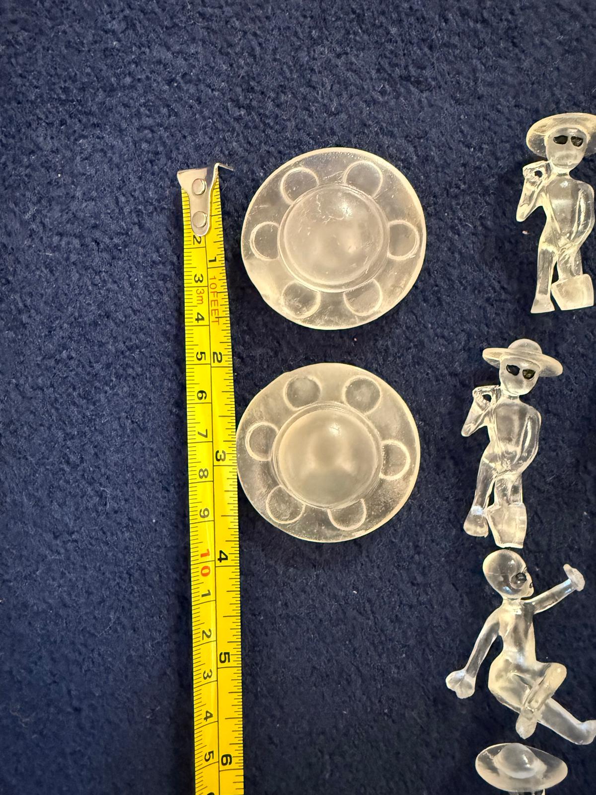 ALIEN  RESIN FIGURINES - GOOD CONDITION