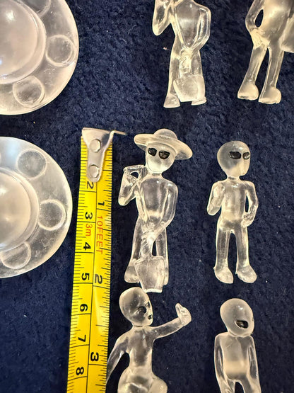 ALIEN  RESIN FIGURINES - GOOD CONDITION