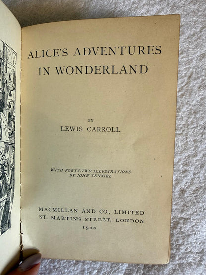 ALICE IN WONDERLAND VINTAGE BOOK 1920