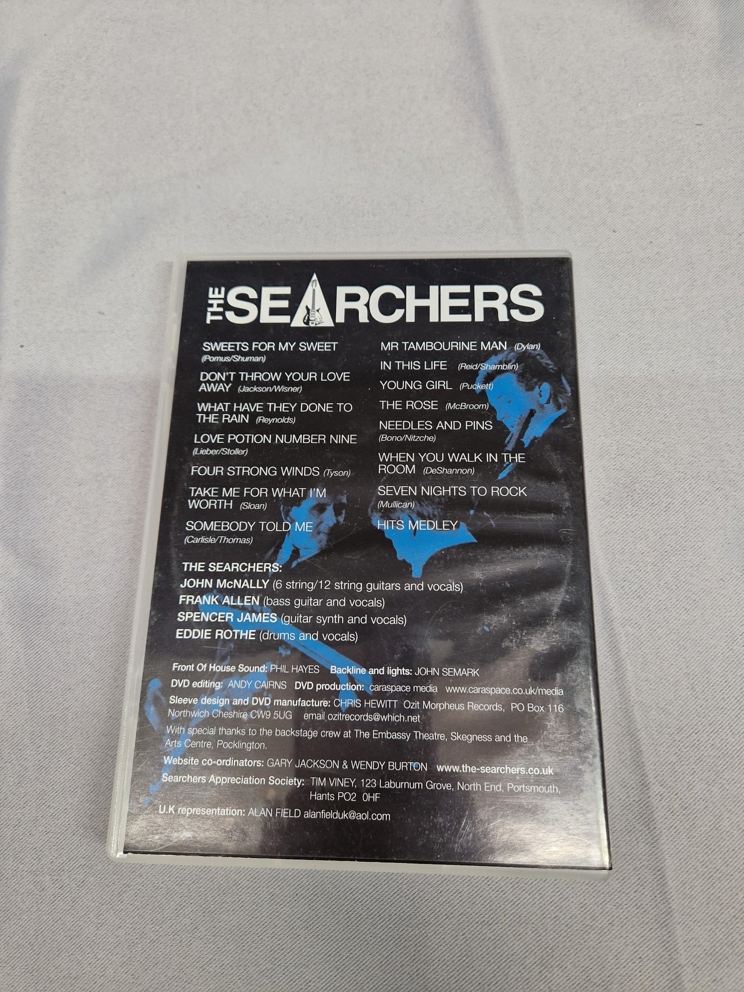 THE SEARCHERS IN CONCERT SIGNED DVD
