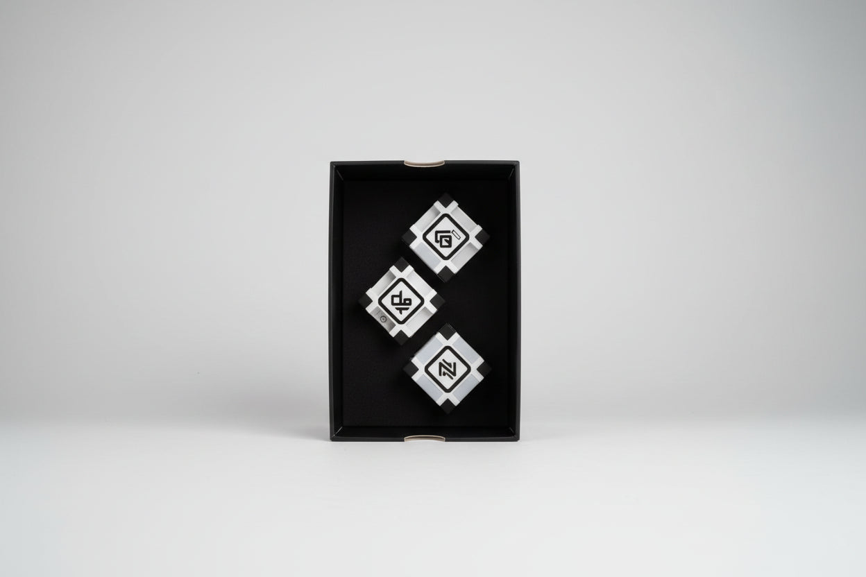 Cozmo Collector's Edition Liquid Metal Robot