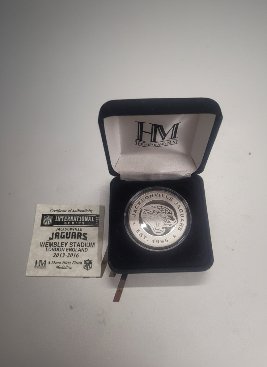 New Jacksonville Jaguars Wembley Stadium Coin Flip 2013-2016 in Case