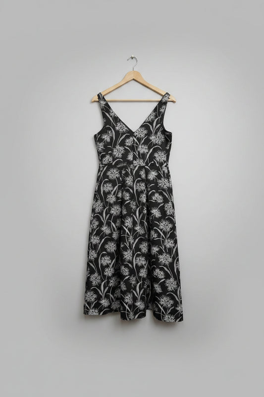 Oasis v neck  dress size 12