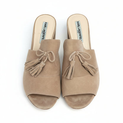 Karl Largerfeld Paris beige suede tassel mule sandals features a comfortable block heel and a stylish peep toe design pre loved size 10