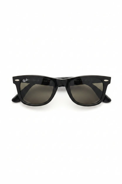 Black Ray-Ban original Wayfarer RB2140 sunglasses pre loved