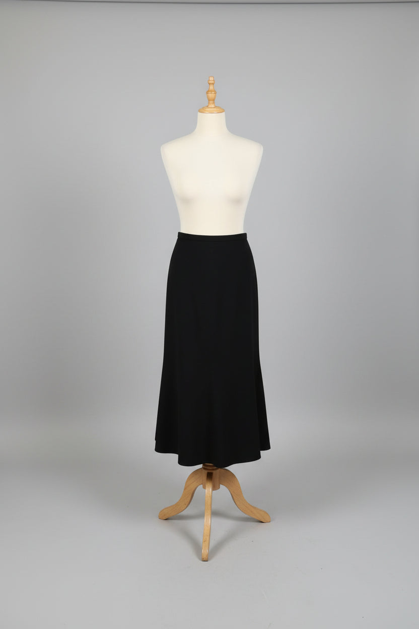 Jigsaw modern crepe fluted skirt Size 16 RRP: £98.00