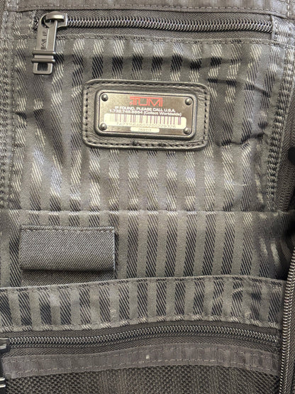 Tumi Black Travel Bag Pre-Loved `8.5 x 11 Inches - Zipped Satchel