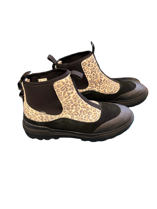 Gents Vans Colfax Boot Shoes in a black and leopard print colorway Size 9 preloved