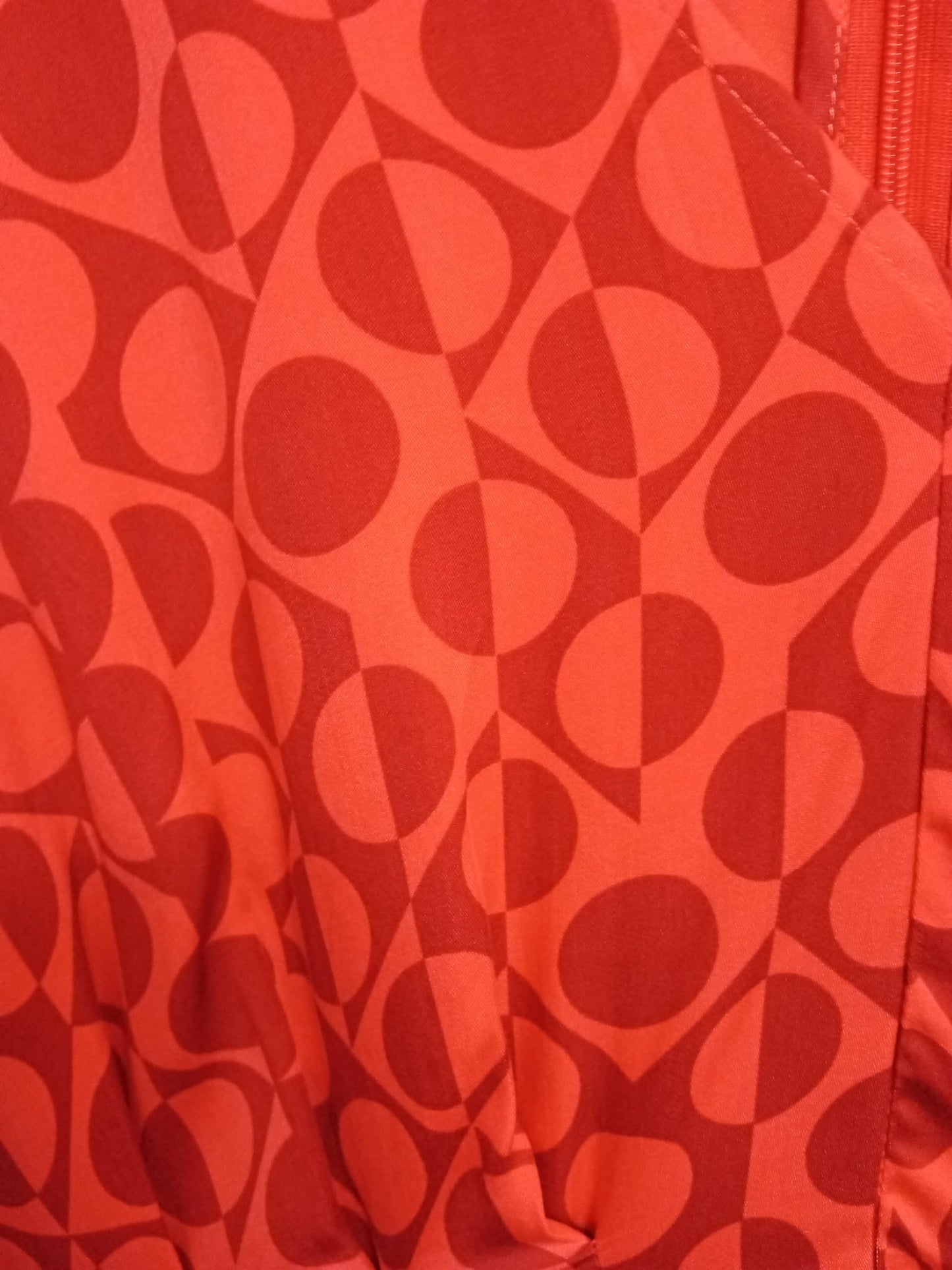 Oliver Bonus Knee Length Red Geometric Pattern Dress New with Labels Size 10