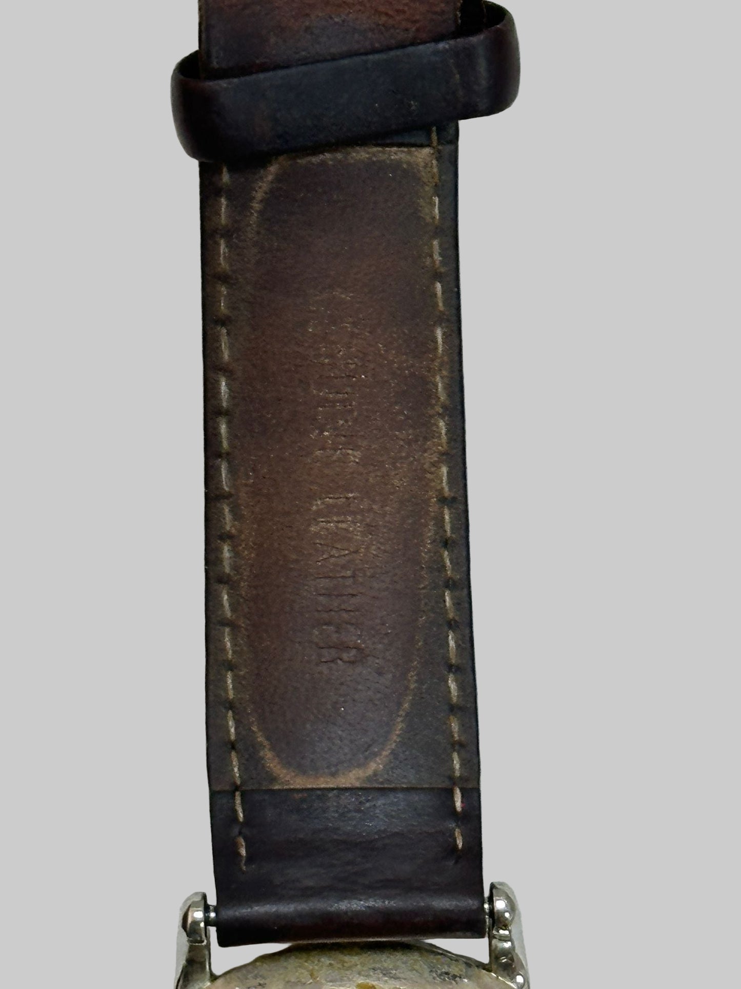 Daniel Wellington Stainless Steel Watch with Leather Wrist Band Dapper B38S1 Serial Number 01020024188