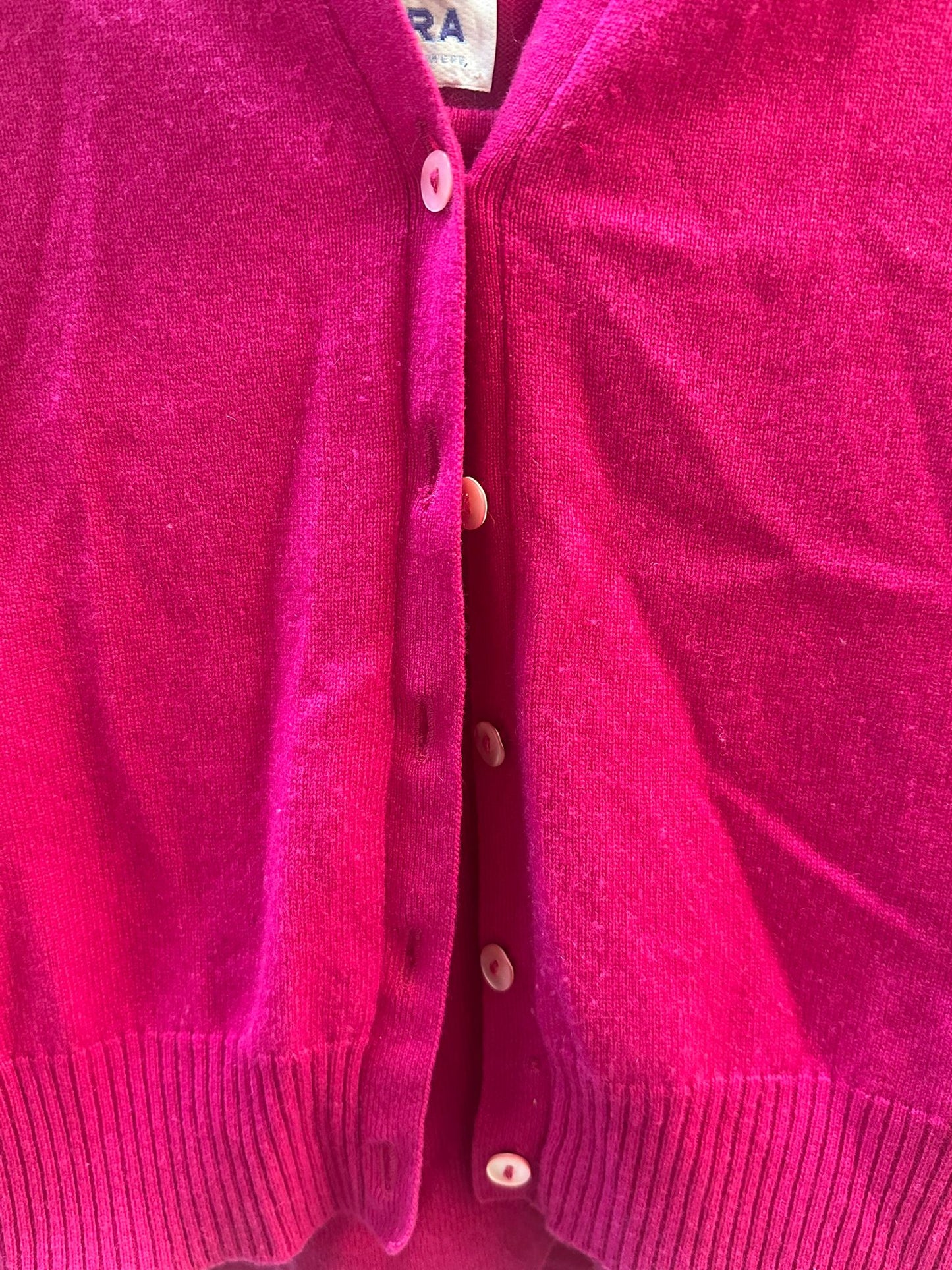 BRORA PINK CASHMERE SET - Cardigan UK Size 10 & Tank Top/Vest UK Size 8 (USED)