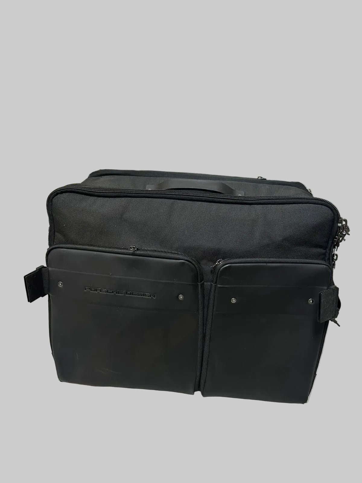 PORSCHE DESIGN P2000 Roller Luggage (used)