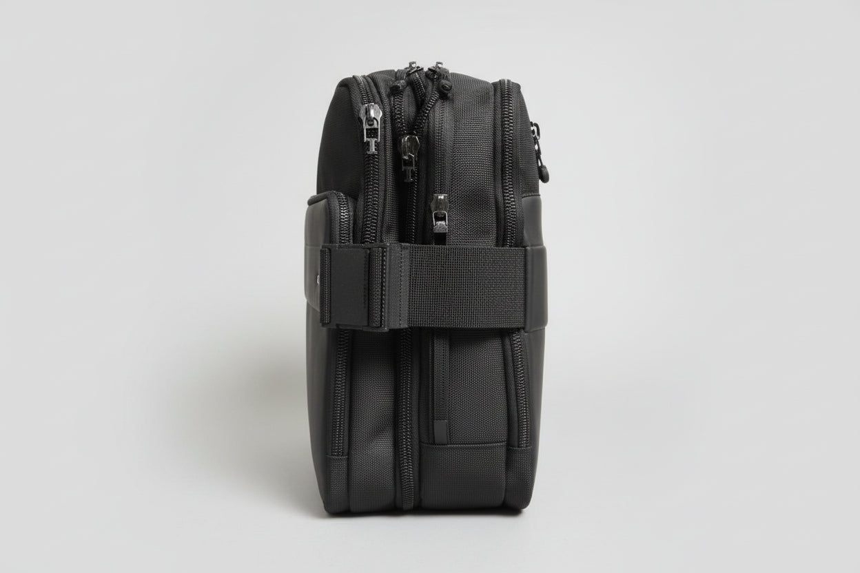 PORSCHE DESIGN P2000 Roller Luggage (used)