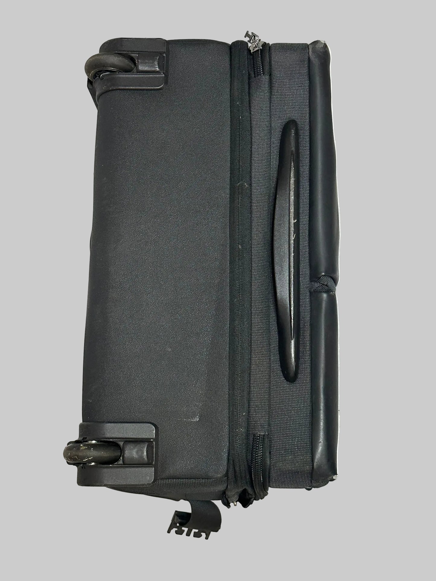 PORSCHE DESIGN P2000 Roller Luggage (used)