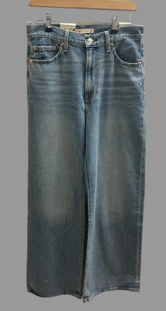 Levi's Women's Ribcage Jeans Wide Leg High Rise NWT Size 28Wx32L -  stone wash