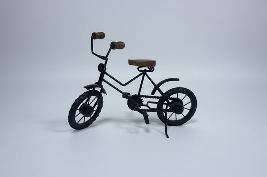 Bicycle metal figurine