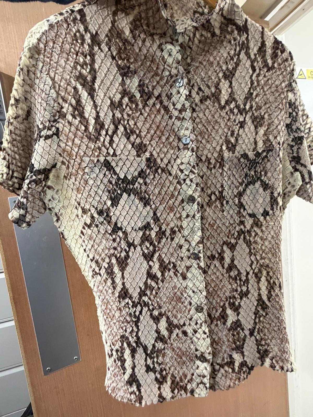 VINTAGE YOSHIKI HISHINUMA Shibori Pleated Snake Print Shirt - Avant-Garde - 100% Charity