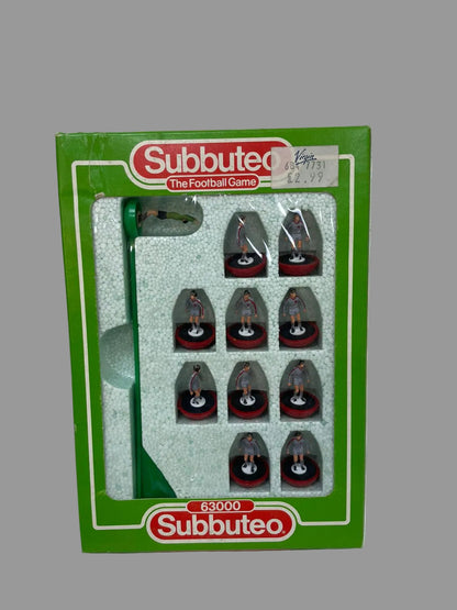 Subbuteo LW 63000  - Liverpool 2nd (644) and Tottenham Hotspur (654) Teams.