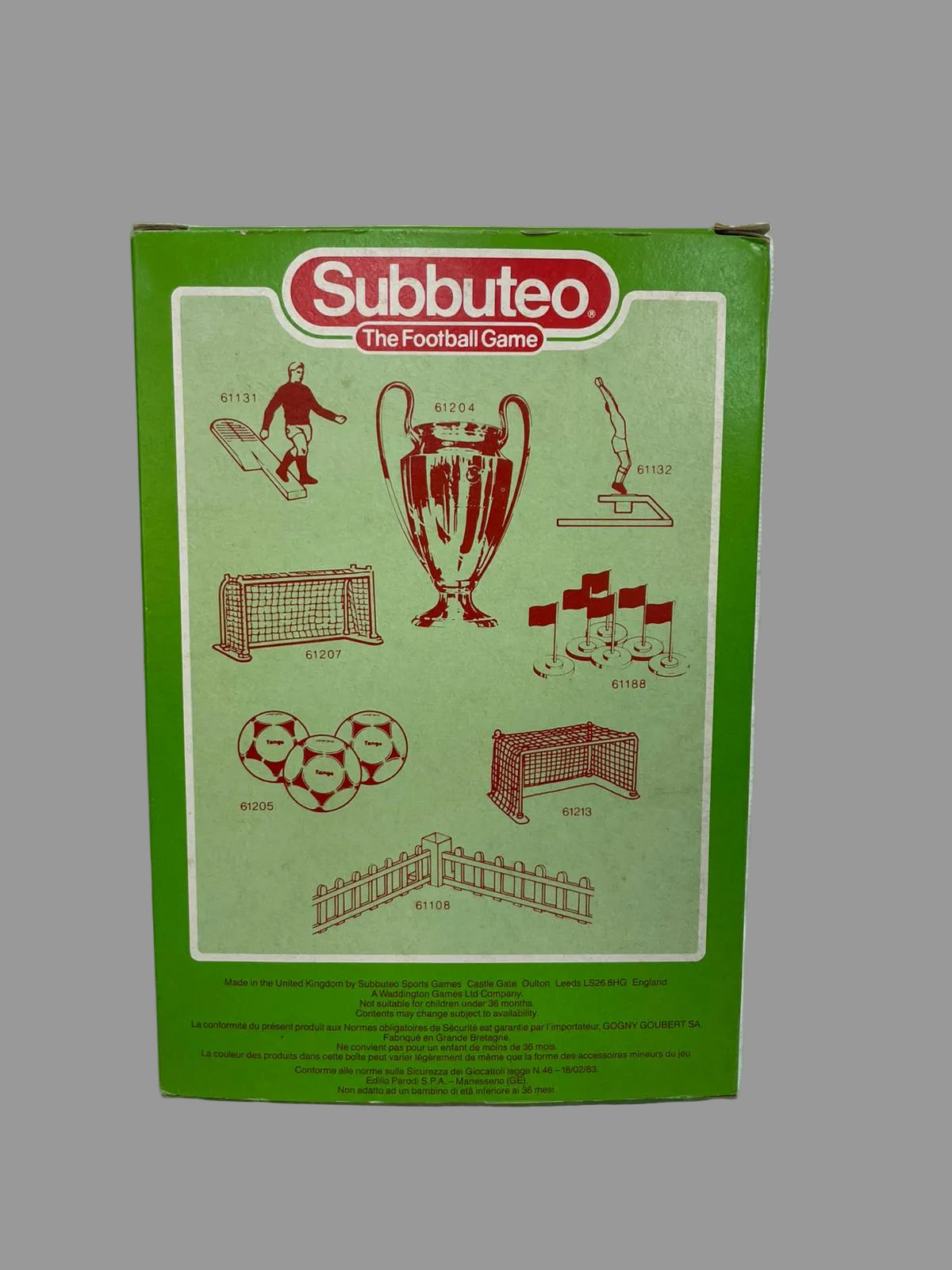 Subbuteo LW 63000  - Aston Villa (658) and Manchester United (641) Teams.