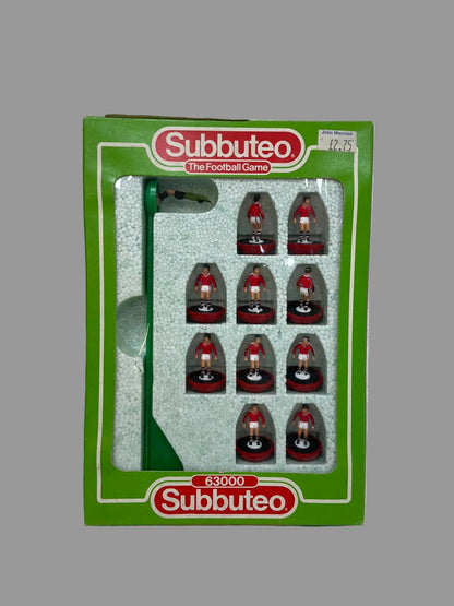 Subbuteo LW 63000  - Aston Villa (658) and Manchester United (641) Teams.