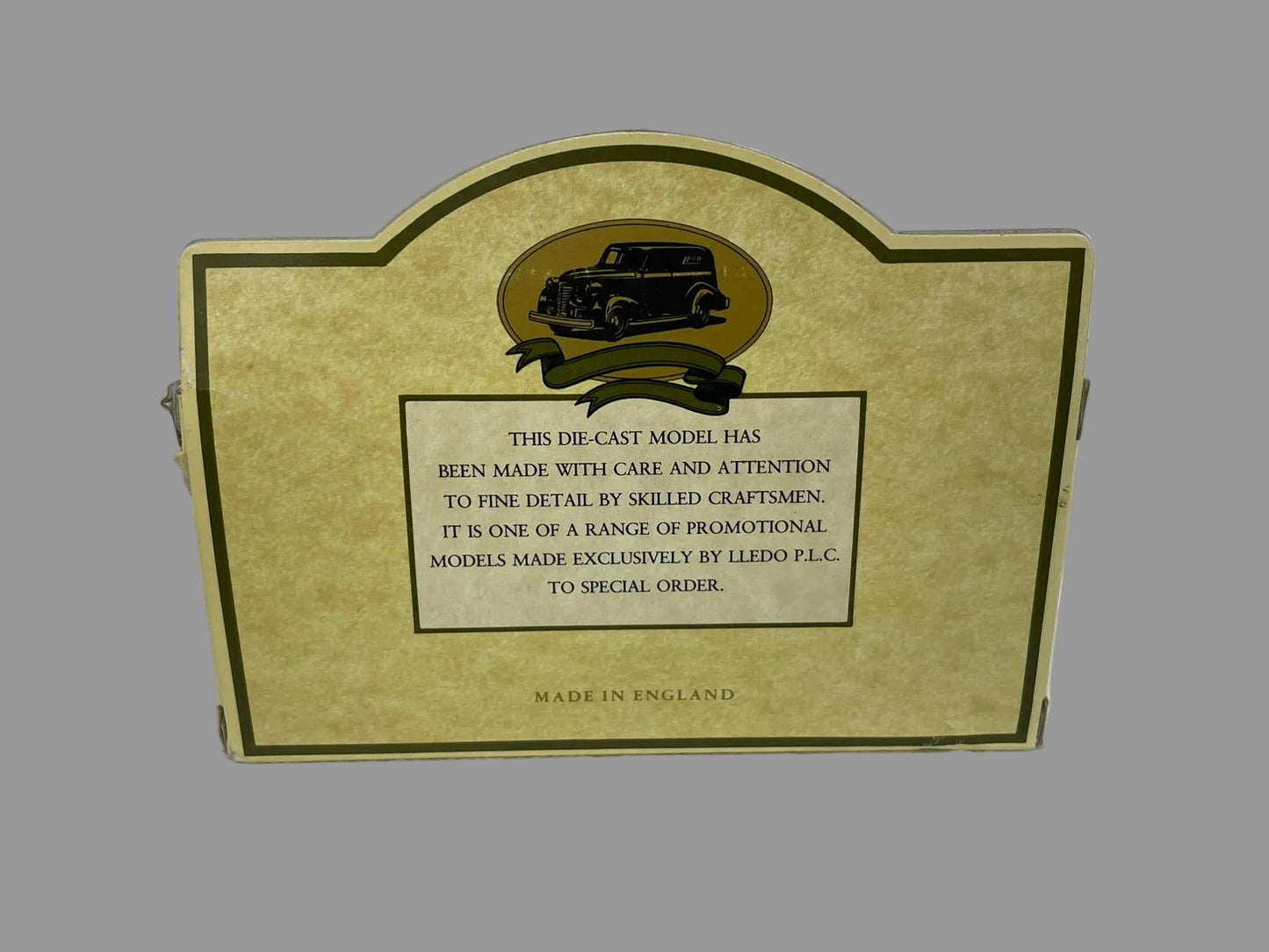 Lledo Days Gone RNLI Royal National Lifeboat Institution and Delivery Vehicle donkey sanctuary DieCast Vehicle Set x2