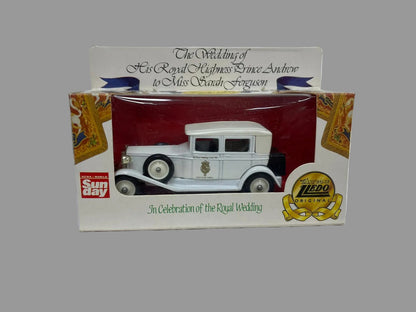 Royal Wedding Prince Andrew to Sarah Ferguson 1986 Die-Cast Model Car Souvenir