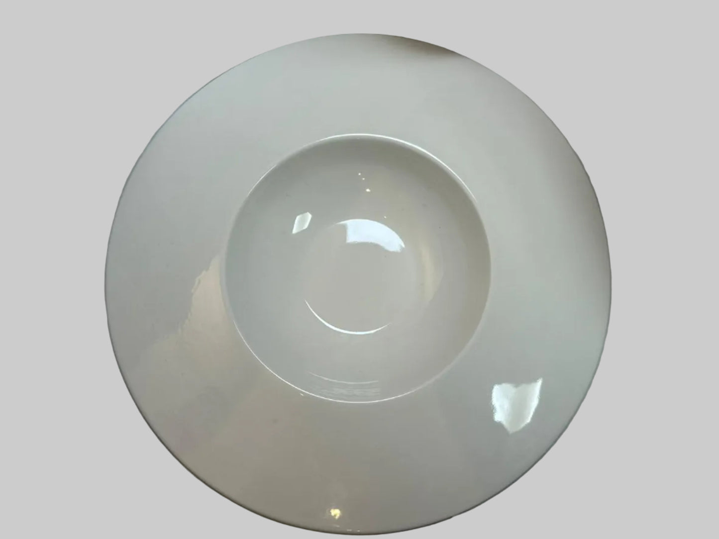 Steelite Monaco White Float Medium Well Bowl 32.75cl (USED)