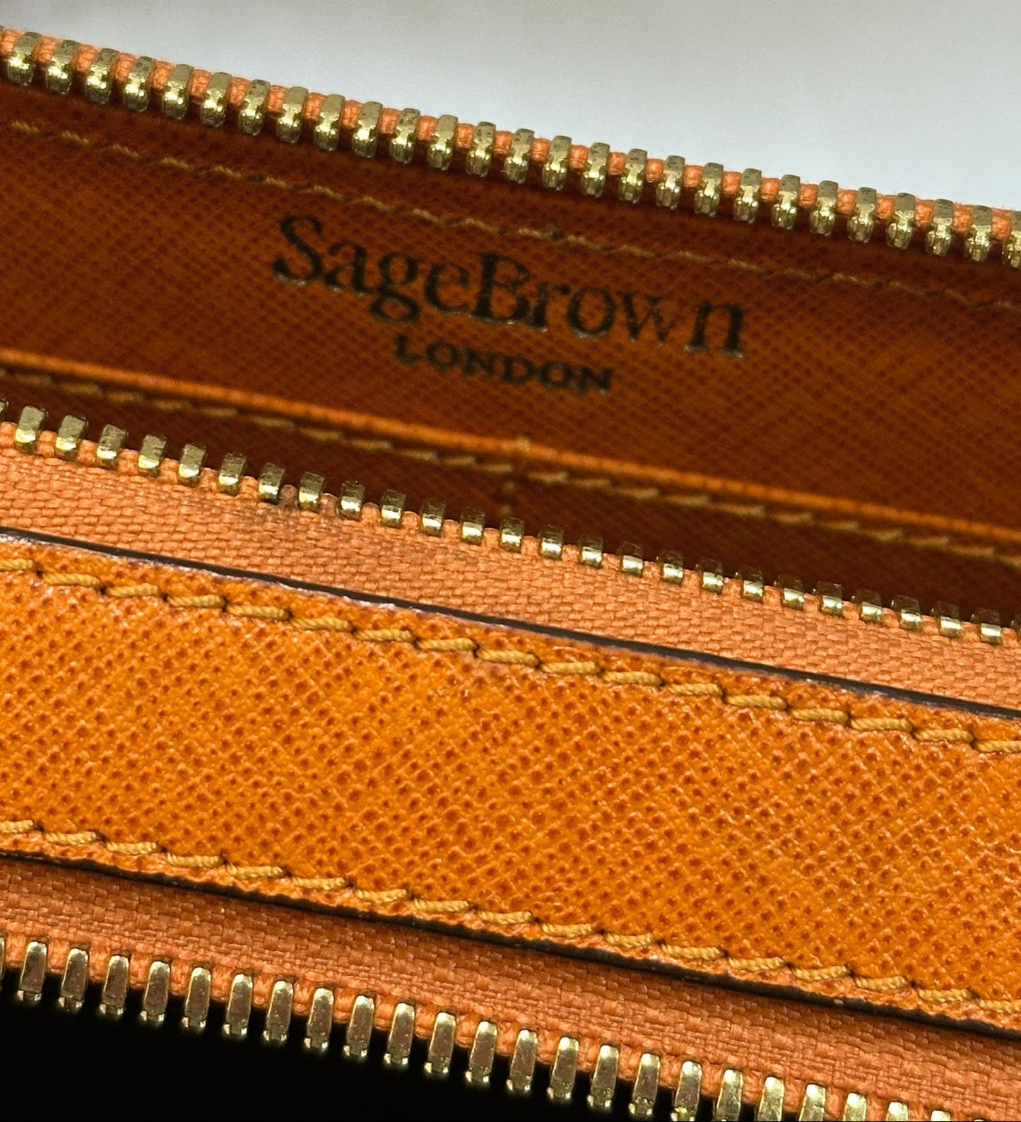 SAGEBROWN LONDON Orange Crossbody Bag (USED)