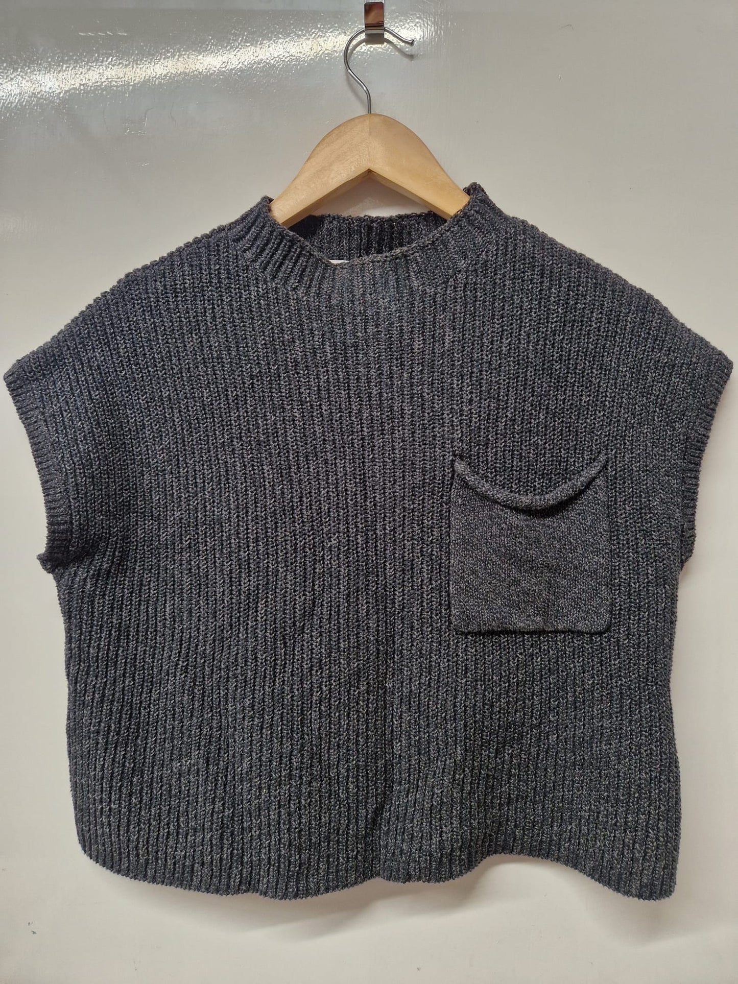 FP Beach (XS) Grey / Black Knitted Jumper UK 6 8 EU 34 36 100% Cotton - USED