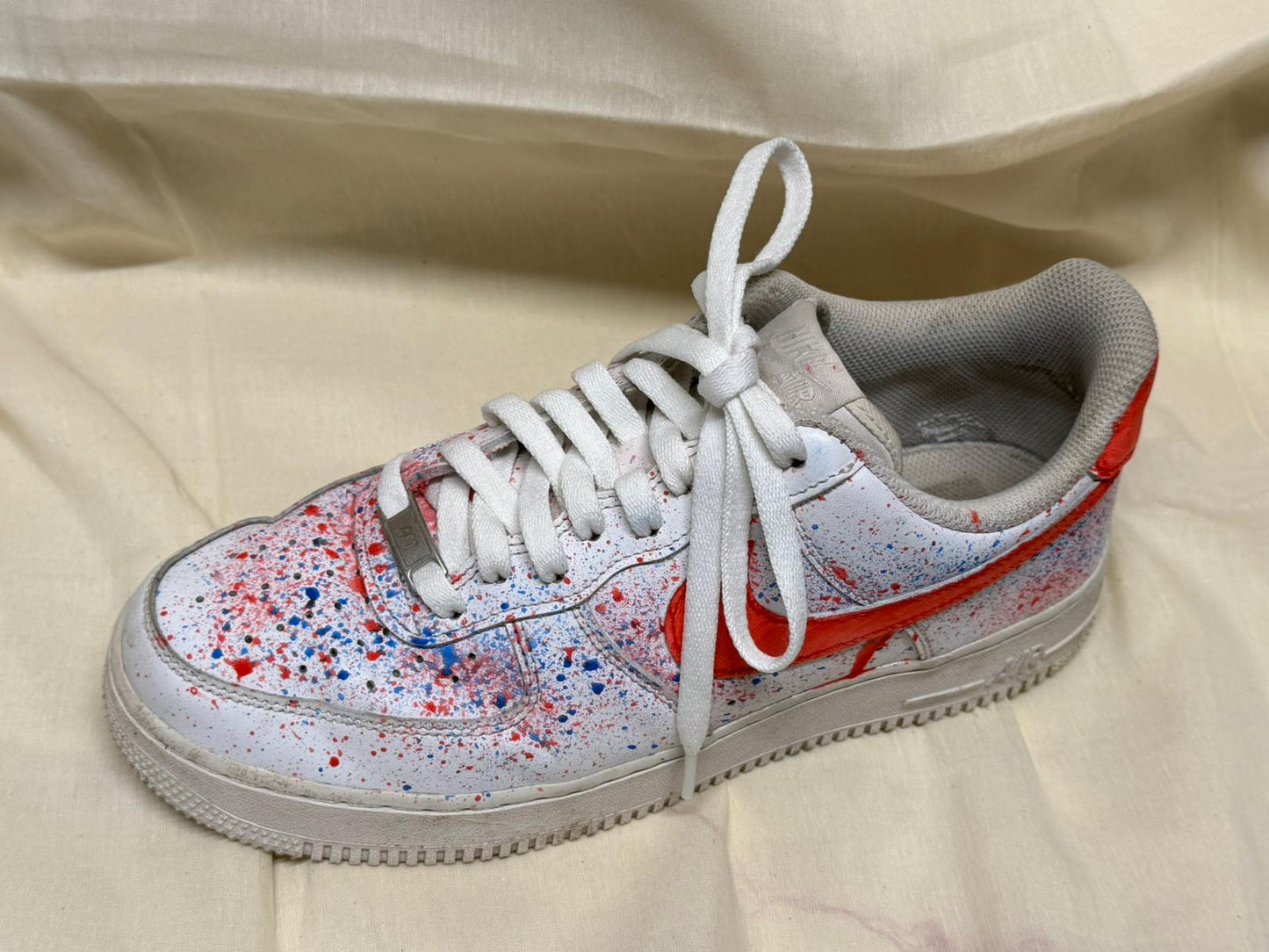 USED - Nike Air Force 1 '07 Low Paint Splatter White UK 9 - 100% charity