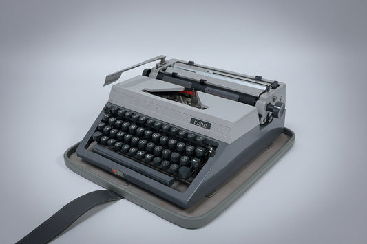 Erica mod 40 typewritter