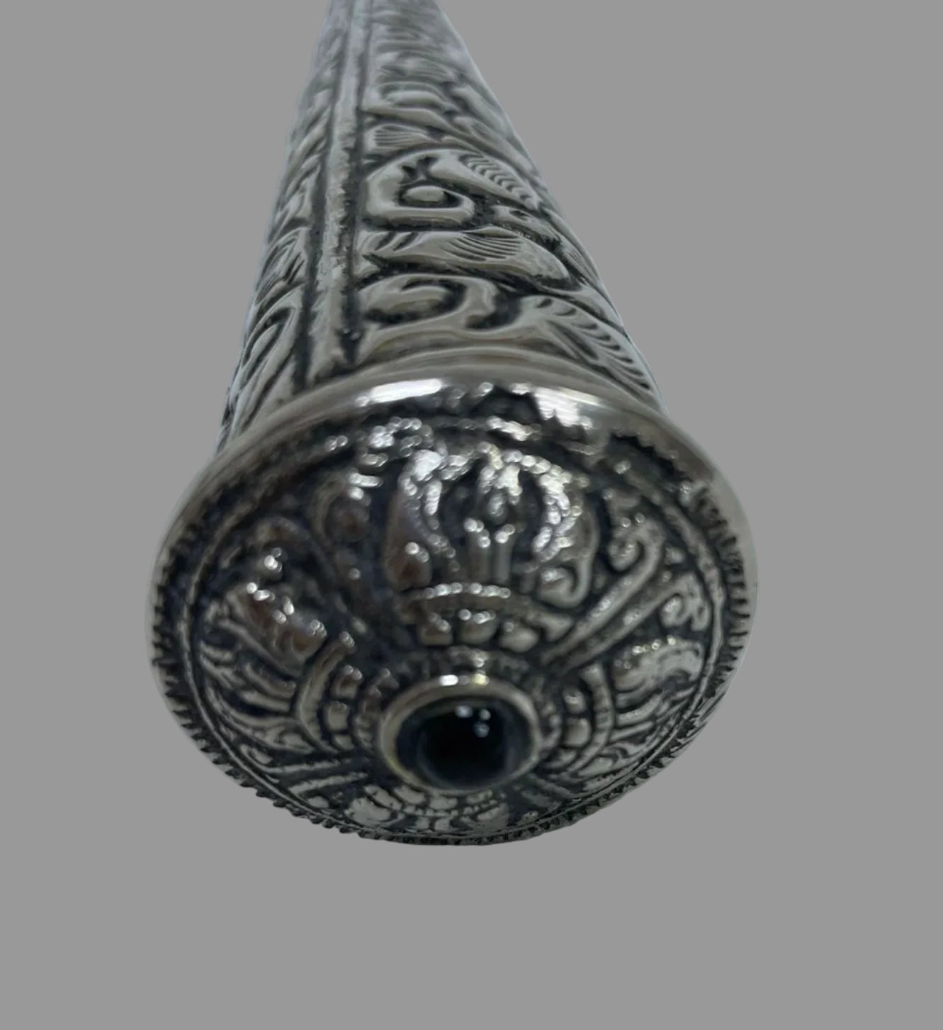 Engraved salad serving spoons with black stone