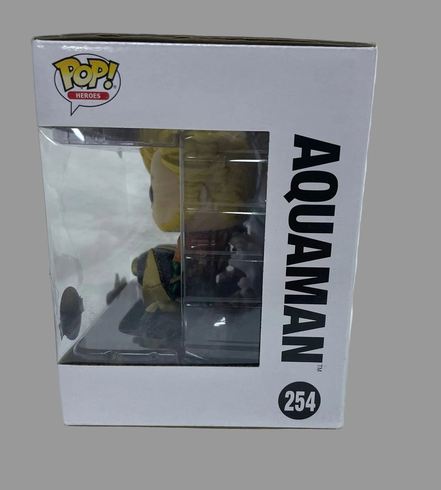 Funko Pop! Deluxe Heroes Aquaman #254