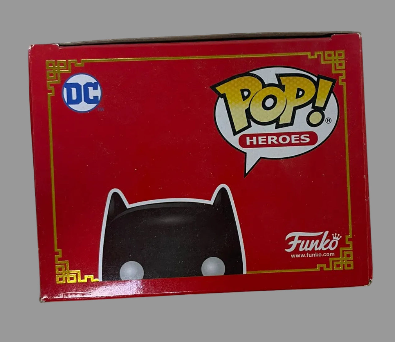 Funko Pop! Heroes DC Batman #374