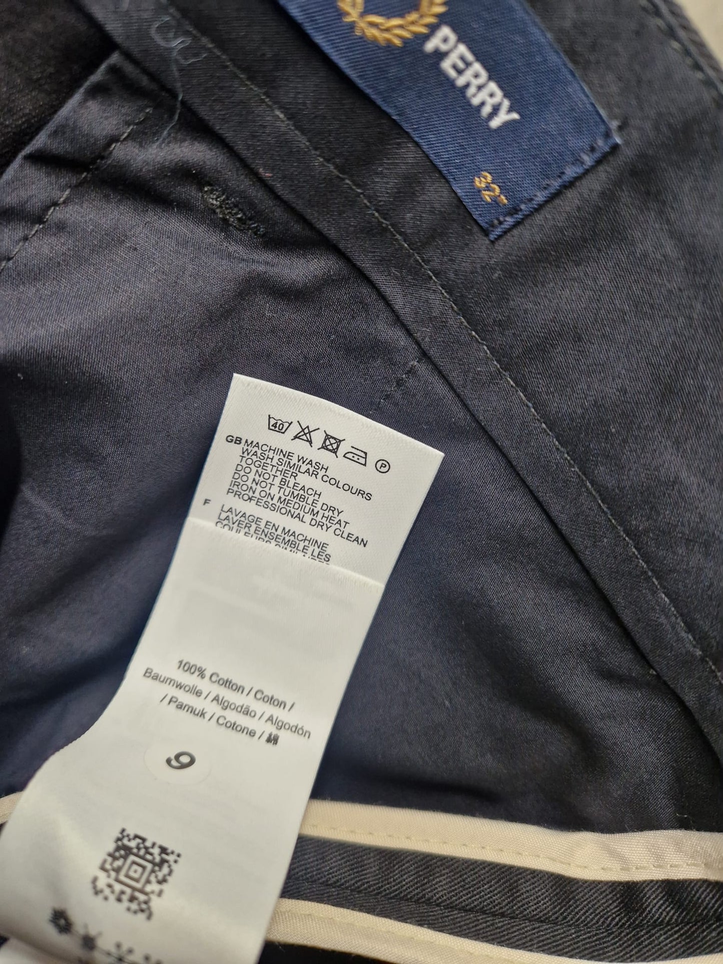 FRED PERRY Men's Black Classic Chino Shorts SIZE 32" BNWT