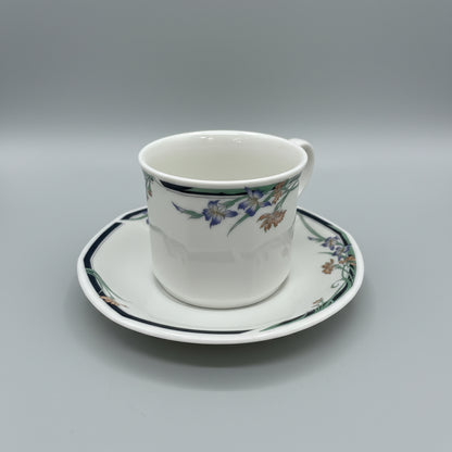 Royal Daulton 'Juno' Tea Set - 15 Piece Set - Cups, Saucers, Teapot & Jug