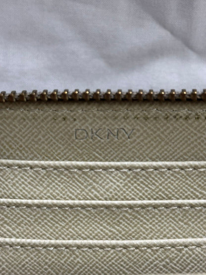 DKNY Vintage Monogram Wallet Pre-Loved Zip Around Purse - Pre-Loved - Signs of Wear