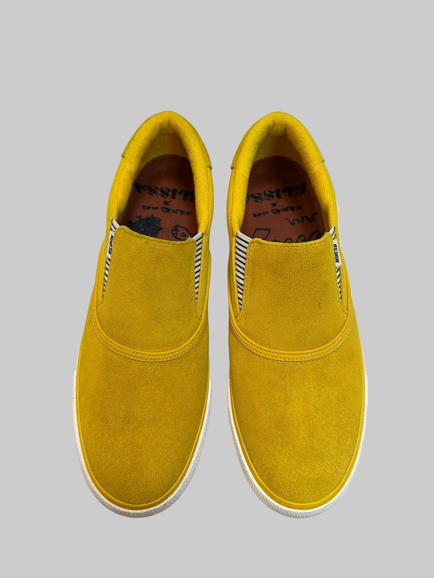 NIKE SB ZOOM Yellow Slip On Skateboarding Shoes Men's UK 9 / US 10