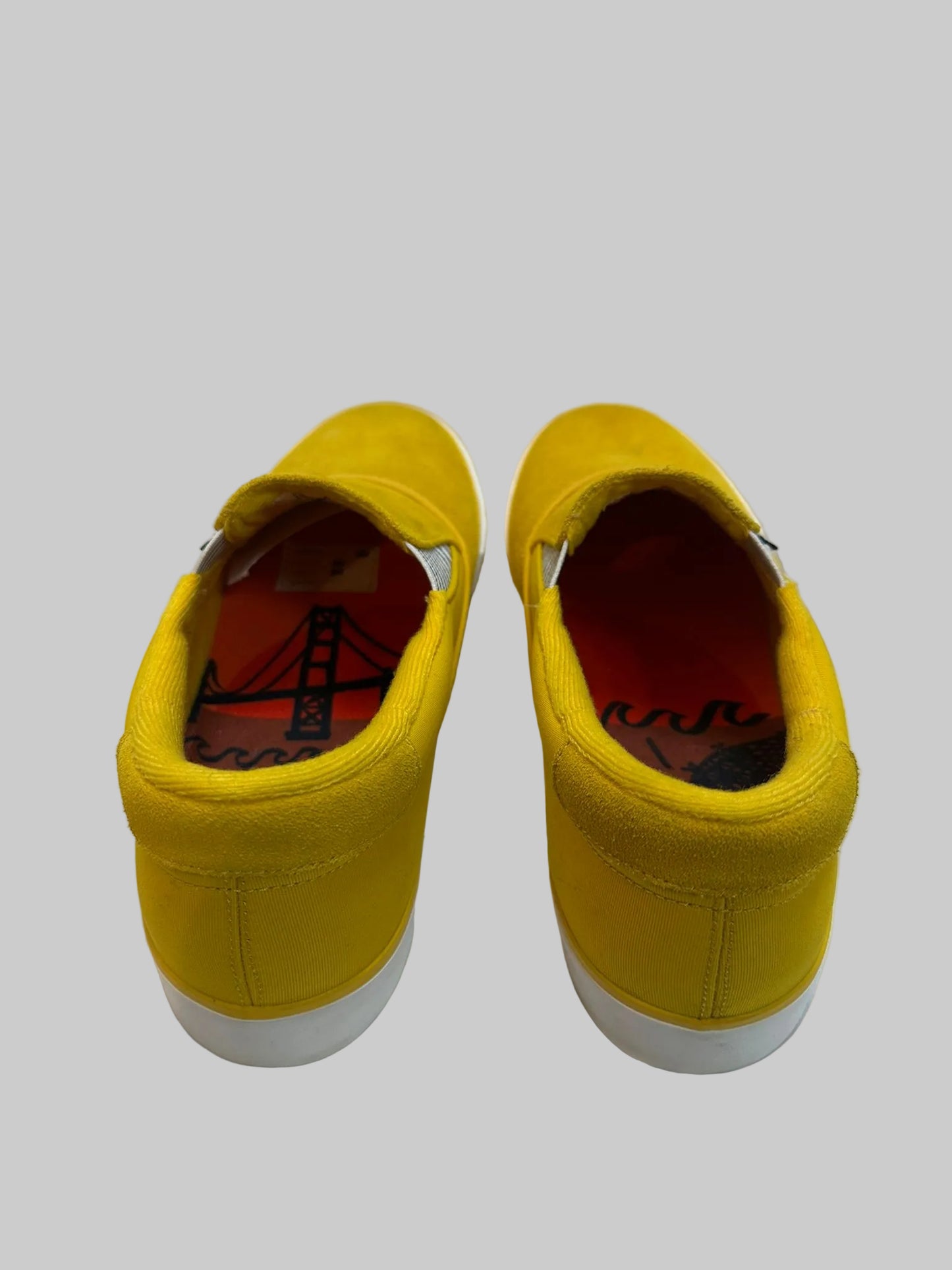 NIKE SB ZOOM Yellow Slip On Skateboarding Shoes Men's UK 9 / US 10