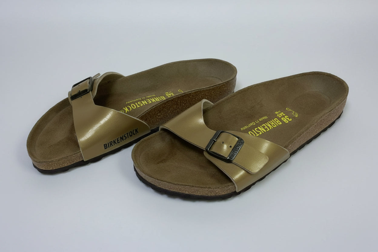 Birkenstock Madrid Buckled Matte Gold Sandals One Strap Slip-On's UK 5 EU 38
