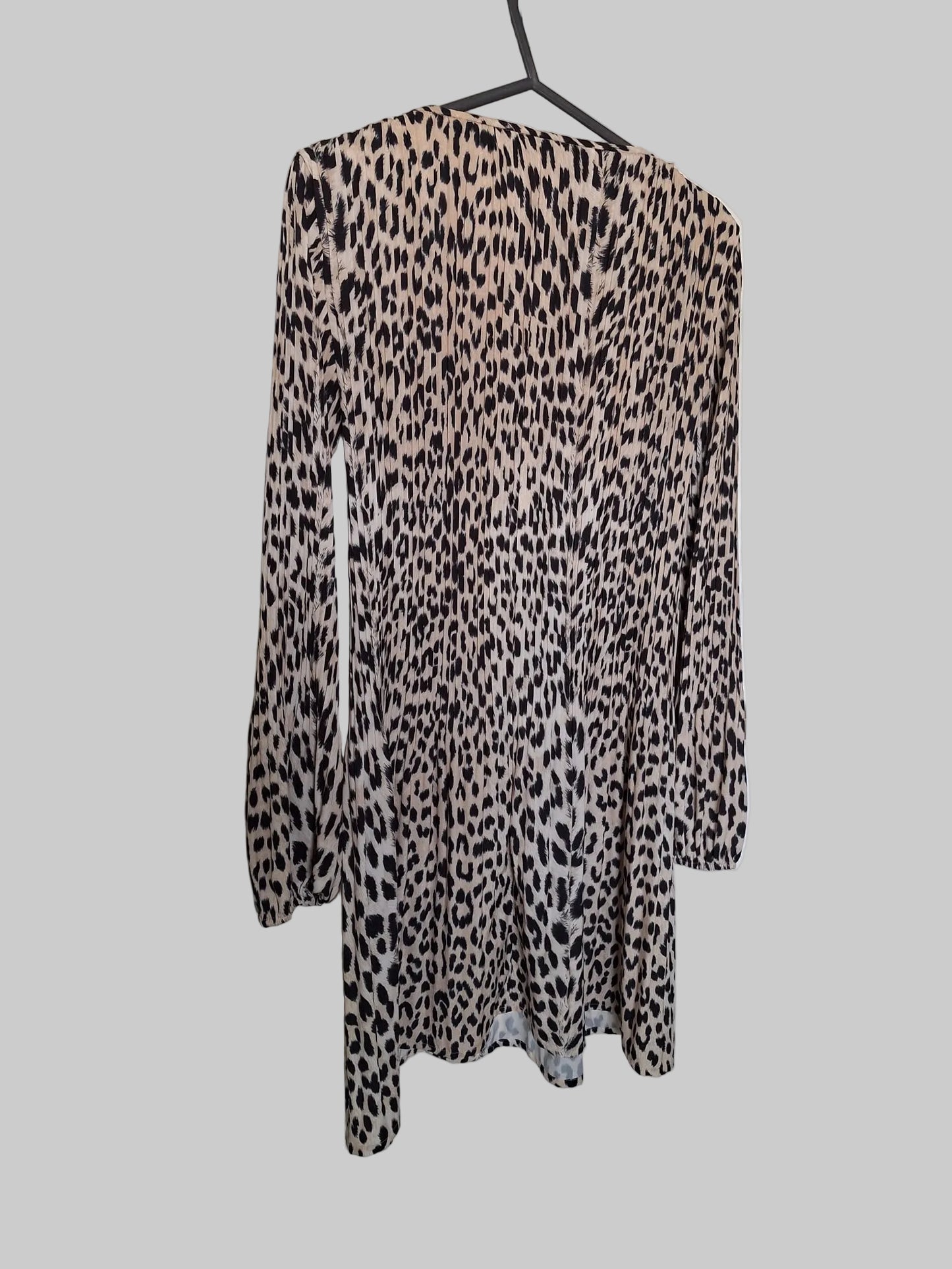 Maje Ladies Leopard Print Pleated Long Sleeved Mini Dress Size 12 excellent Used Condition
