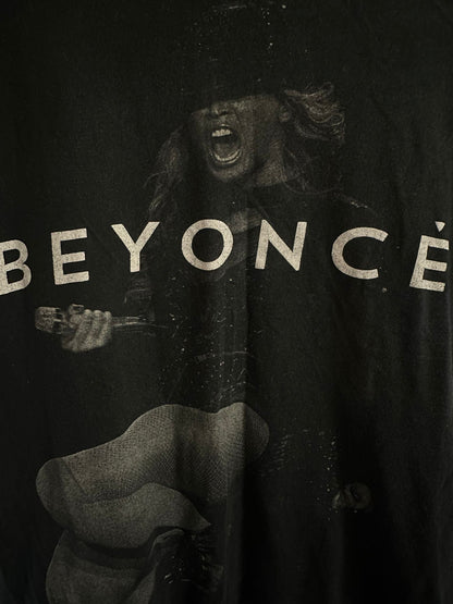 BEYONCE 2014 "The Mrs. Carter Show" World Tour Concert T-Shirt Size Medium Cotton