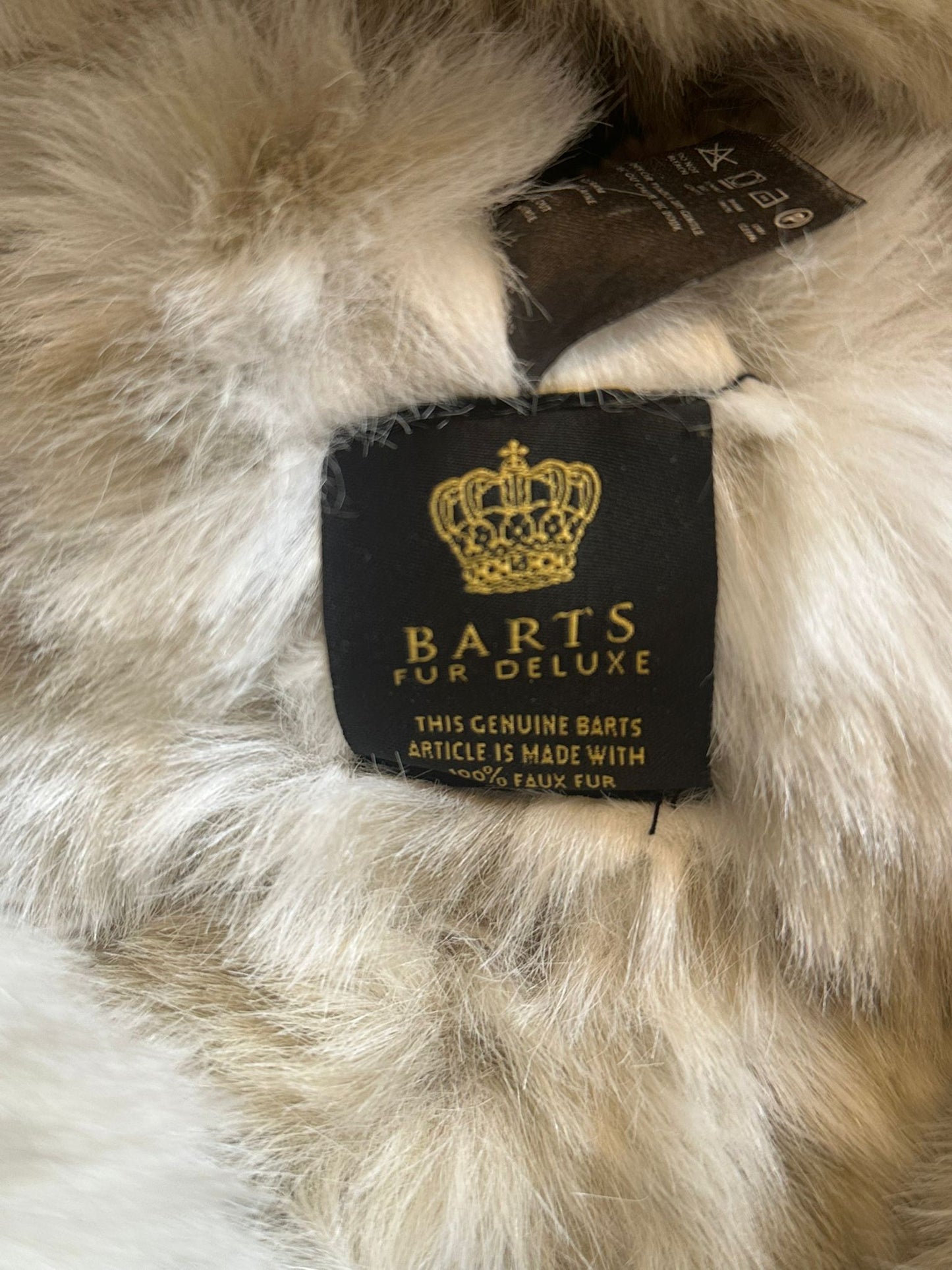 BARTS Fur Deluxe White Winter Hat 100% Faux Fur
