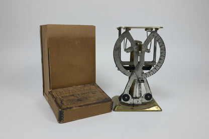Vintage Bilateral brass letter postal scales, 0 - 8oz - USED