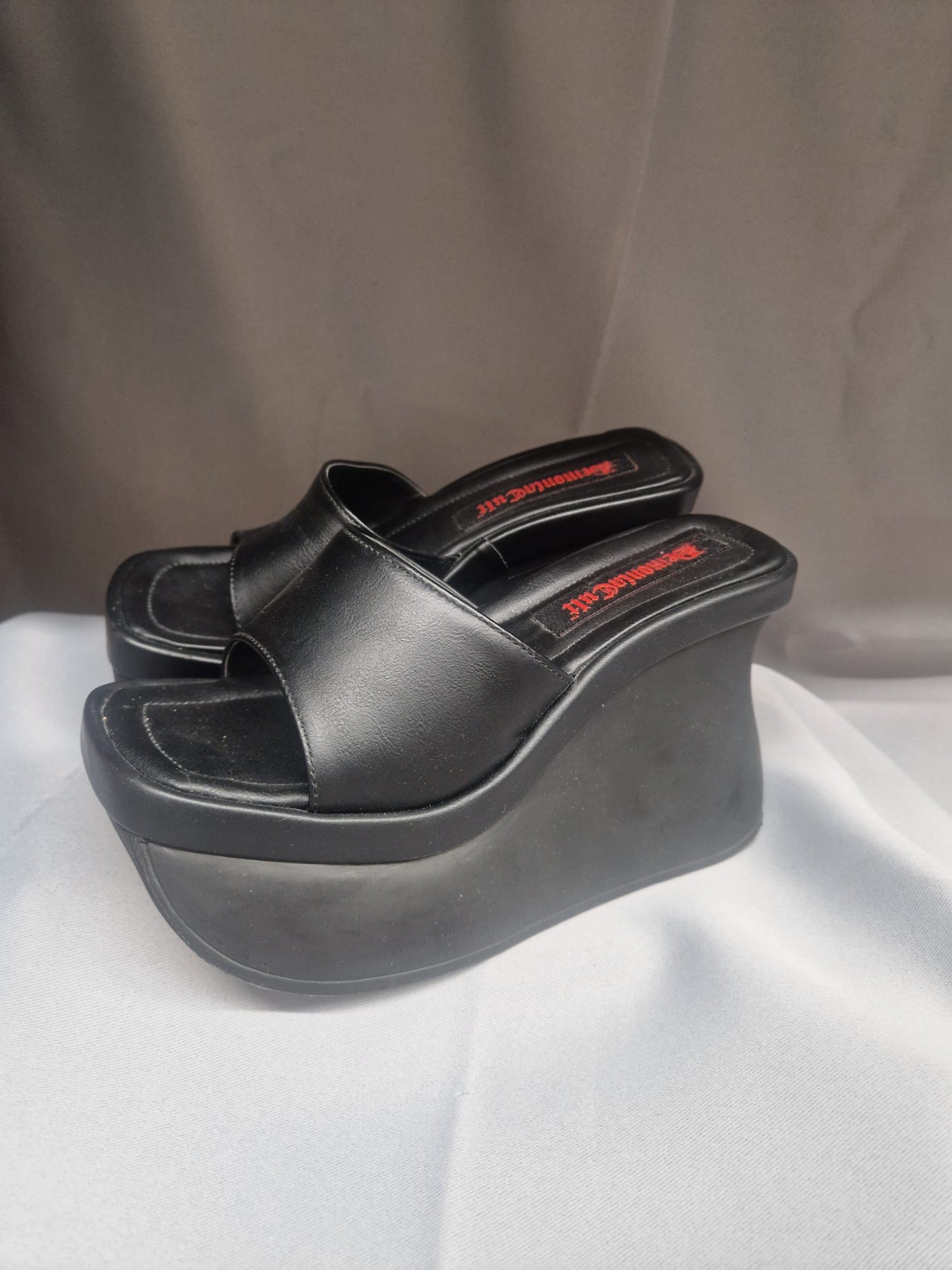Demonia Cult Black Slip-On Platform Shoes Strappy UK 7 EU 40